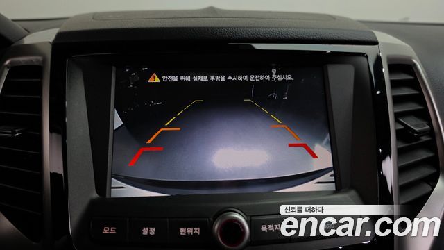 KG Mobility (SsangYong) Tivoli LX 2WD 2016 — фото 14