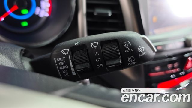 KG Mobility (SsangYong) Tivoli LX 2WD 2016 — фото 29