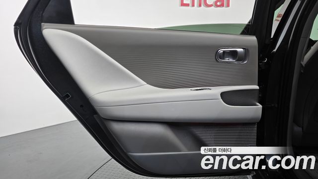 Hyundai Ioniq 6 Long Range Prestige 2025 — фото 25