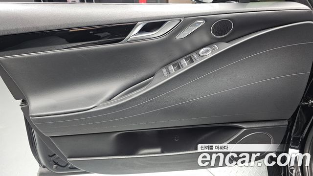 Genesis G80 (RG3) Gasoline 2.5 Turbo AWD 2024 — фото 24