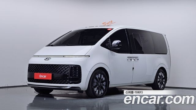 Hyundai Staria L3.5 Lounge 7-Seater Mobility