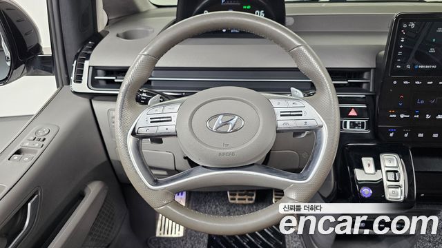 Hyundai Staria L3.5 Lounge 7-Seater Mobility 2023 — фото 13