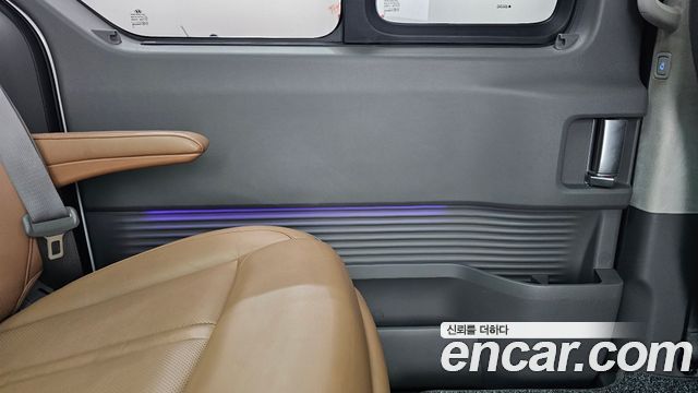 Hyundai Staria L3.5 Lounge 7-Seater Mobility 2023 — фото 25
