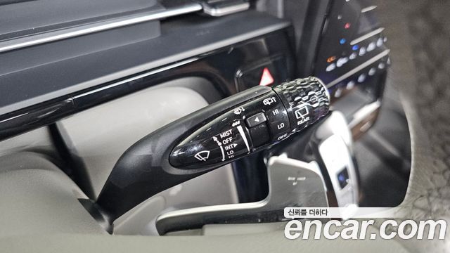 Hyundai Staria L3.5 Lounge 7-Seater Mobility 2023 — фото 30