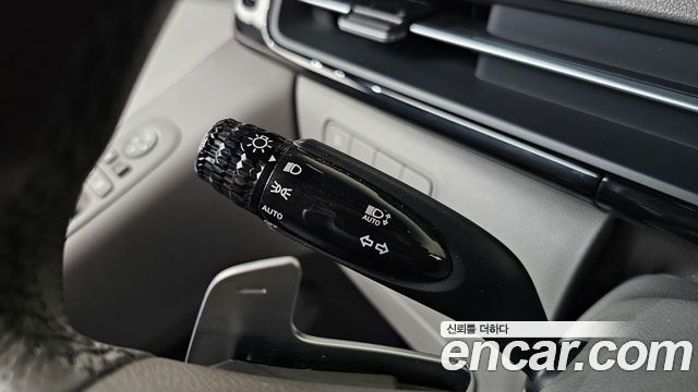 Hyundai Staria L3.5 Lounge 7-Seater Mobility 2023 — фото 36