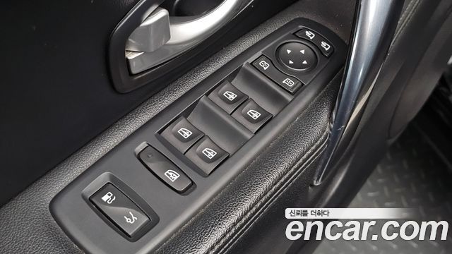 Renault Korea SM7 Nova LPLI 2.0 LPe Disabled 2016 — фото 20