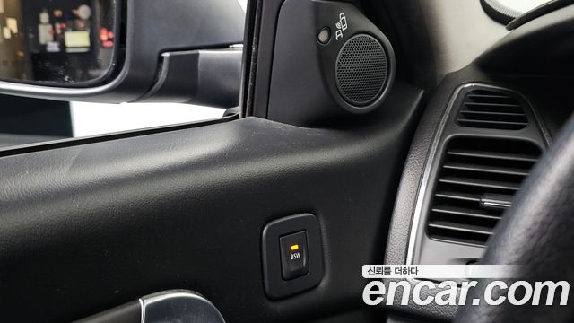 Renault Korea SM7 Nova LPLI 2.0 LPe Disabled 2016 — фото 30