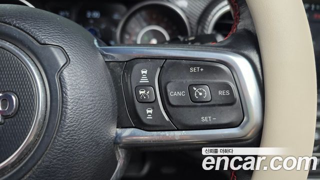 Jeep Wrangler (JL) 2.0 Rubicon Power Top 4Door 2021 — фото 16