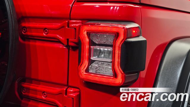 Jeep Wrangler (JL) 2.0 Rubicon Power Top 4Door 2021 — фото 23