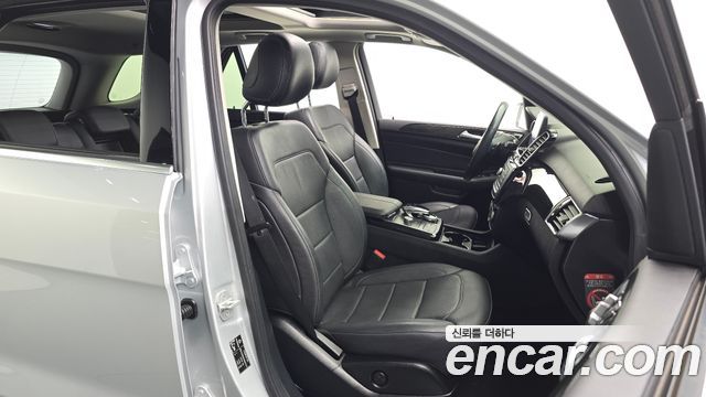 Mercedes-Benz GLE-Class (W166) GLE350 d 4MATIC 2017 — фото 12
