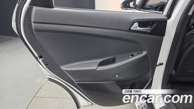 Hyundai Tucson Diesel 2.0 4WD Premium 2019 — фото 25