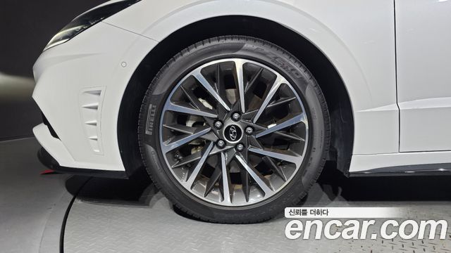 Hyundai Sonata (DN8) 1.6 Turbo Premium Plus 2022 — фото 5