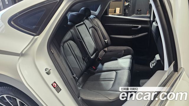Hyundai Sonata (DN8) 1.6 Turbo Premium Plus 2022 — фото 11