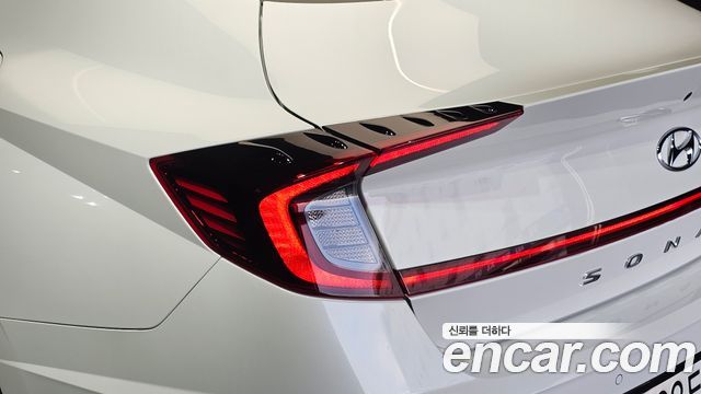 Hyundai Sonata (DN8) 1.6 Turbo Premium Plus 2022 — фото 23