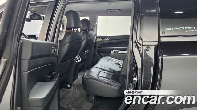 KG Mobility (SsangYong) Rexton Sports Diesel 2.2 2WD Prestige 2018 — фото 12