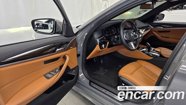 BMW 5 Series (G30) 520i M Sport 2021 — фото 10