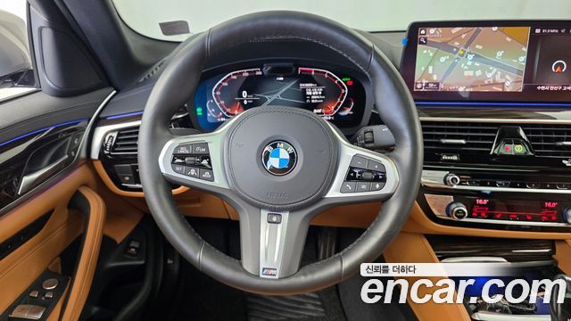 BMW 5 Series (G30) 520i M Sport 2021 — фото 13