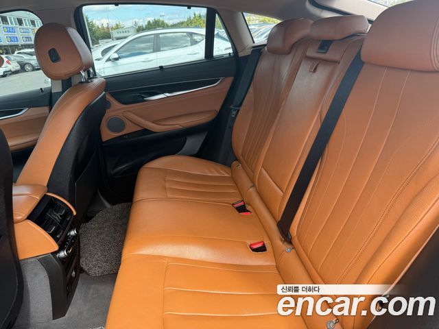 BMW X6 (F16) xDrive 30d 2018 — фото 10