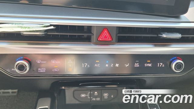 Kia Sorento (IV) Diesel 2.2 2WD Signature 2024 — фото 18