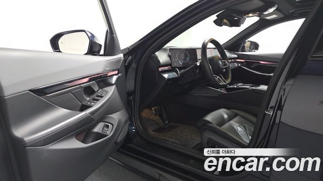 BMW 5 Series (G60) 530e M Sport 2024 — фото 10