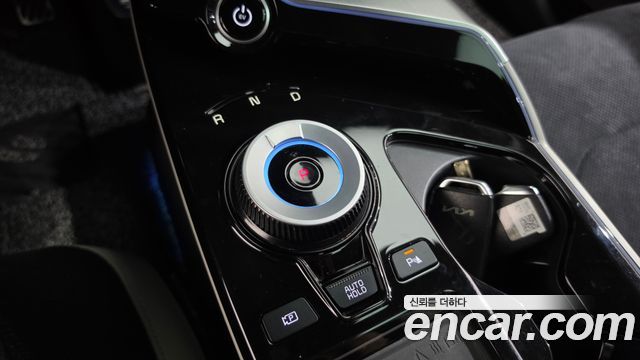 Kia EV6 Long Range 4WD GT Line 2023 — фото 9