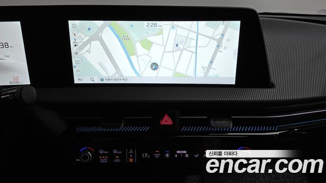 Kia EV6 Long Range 4WD GT Line 2023 — фото 13
