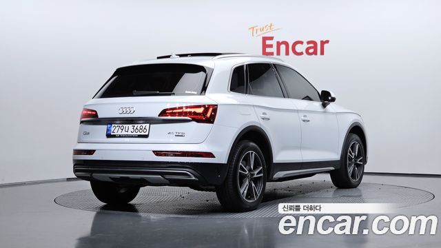 Audi Q5 (FY) 45 TFSI Quattro 2022 — фото 2