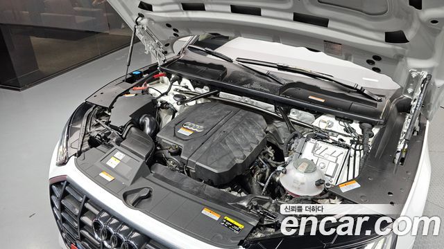 Audi Q5 (FY) 45 TFSI Quattro 2022 — фото 6