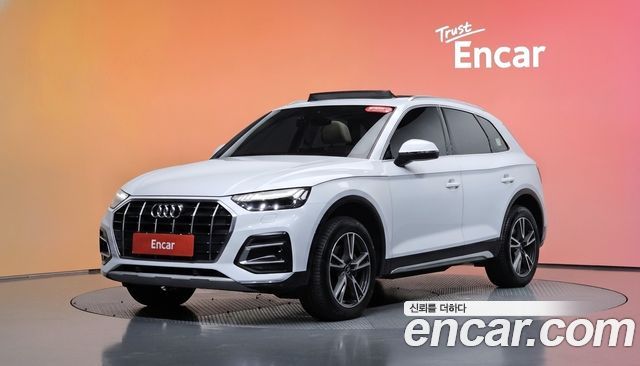 Audi Q5 (FY) 45 TFSI Quattro 2022 — фото 1