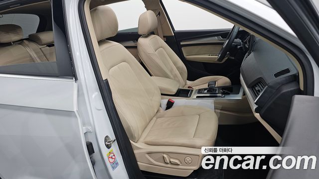 Audi Q5 (FY) 45 TFSI Quattro 2022 — фото 26