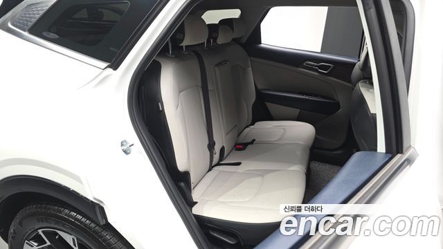Kia Sportage (V) Gasoline 1.6 Turbo 2WD Signature 2024 — фото 12
