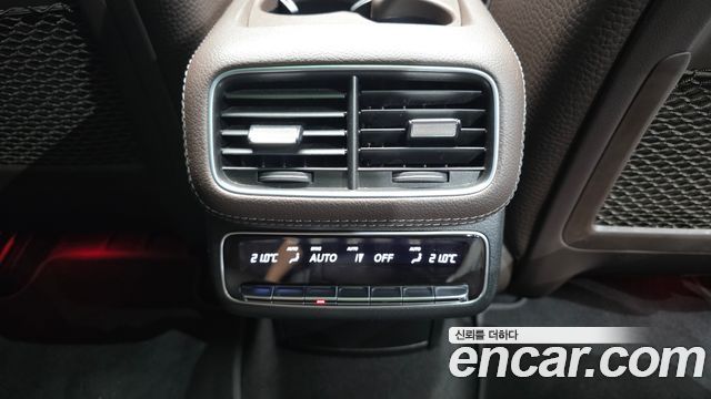 Mercedes-Benz GLS-Class (X167) GLS400d 4MATIC 2022 — фото 35