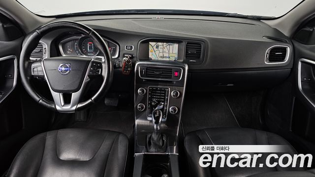 Volvo S60 D2 2nd 2015 — фото 7
