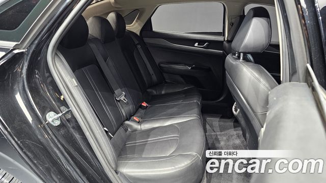 Kia K5 (III) 2.0 LPI(Renter car) Trandy 2023 — фото 11
