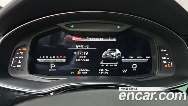 Audi Q8 (4M) 55 TFSI Quattro Premium 2022 — фото 8