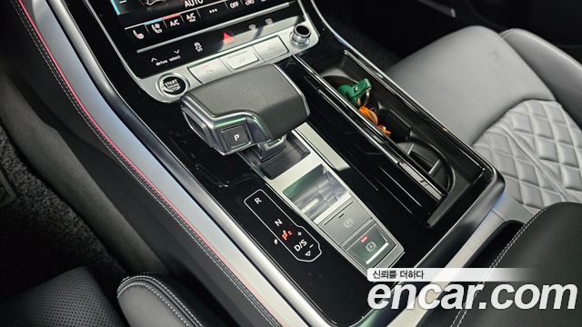 Audi Q8 (4M) 55 TFSI Quattro Premium 2022 — фото 9