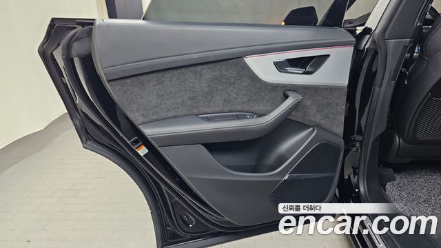 Audi Q8 (4M) 55 TFSI Quattro Premium 2022 — фото 25