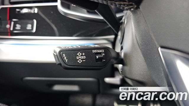 Audi Q8 (4M) 55 TFSI Quattro Premium 2022 — фото 28