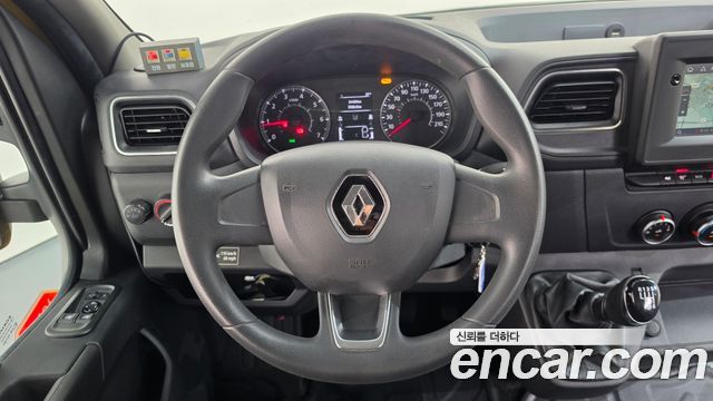 Renault Korea Master School Bus 15-Seater 2020 — фото 13