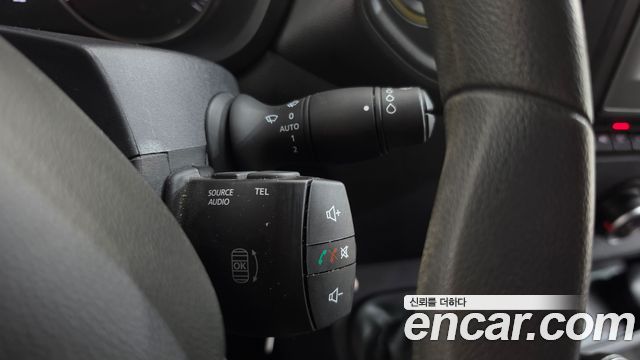 Renault Korea Master School Bus 15-Seater 2020 — фото 18