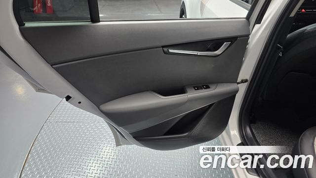 Kia Niro Prestige 2022 — фото 25