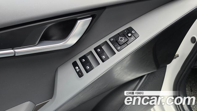 Kia Niro Prestige 2022 — фото 28