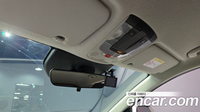 Kia Niro Prestige 2022 — фото 29