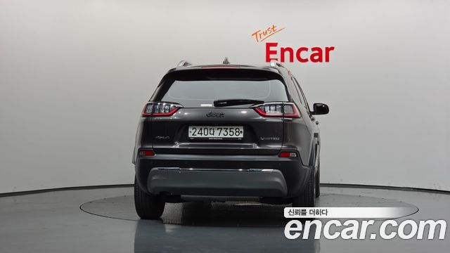 Jeep Cherokee (KL) 2.4 Limited AWD 2020 — фото 4