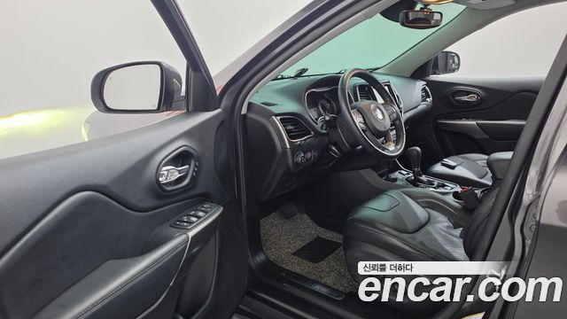 Jeep Cherokee (KL) 2.4 Limited AWD 2020 — фото 10