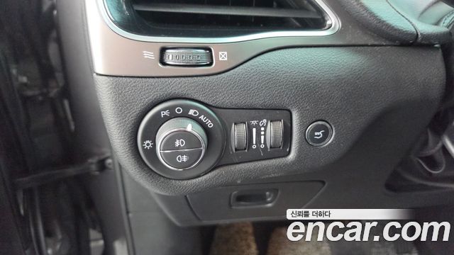 Jeep Cherokee (KL) 2.4 Limited AWD 2020 — фото 18