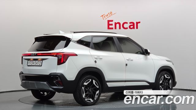 Kia Seltos Gasoline 2.0 2WD Signature 2023 — фото 2