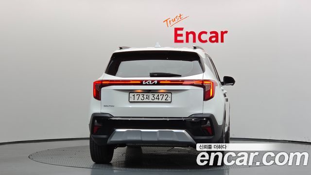 Kia Seltos Gasoline 2.0 2WD Signature 2023 — фото 4