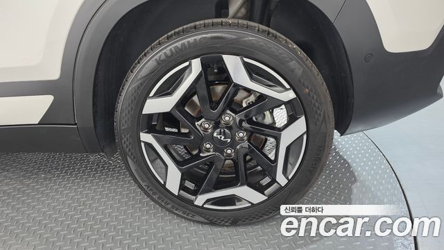 Kia Seltos Gasoline 2.0 2WD Signature 2023 — фото 10