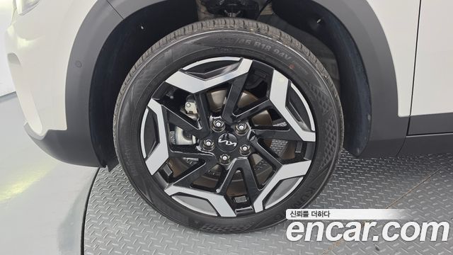 Kia Seltos Gasoline 2.0 2WD Signature 2023 — фото 15